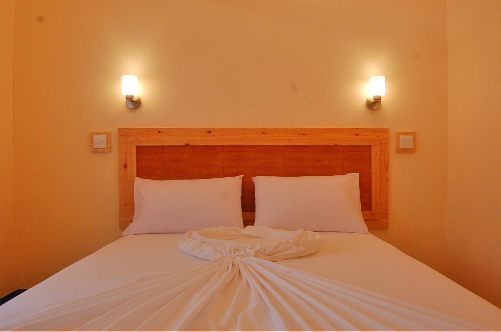 מלון פלידהו Vaali Maldives Island Escapes & Dive מראה חיצוני תמונה